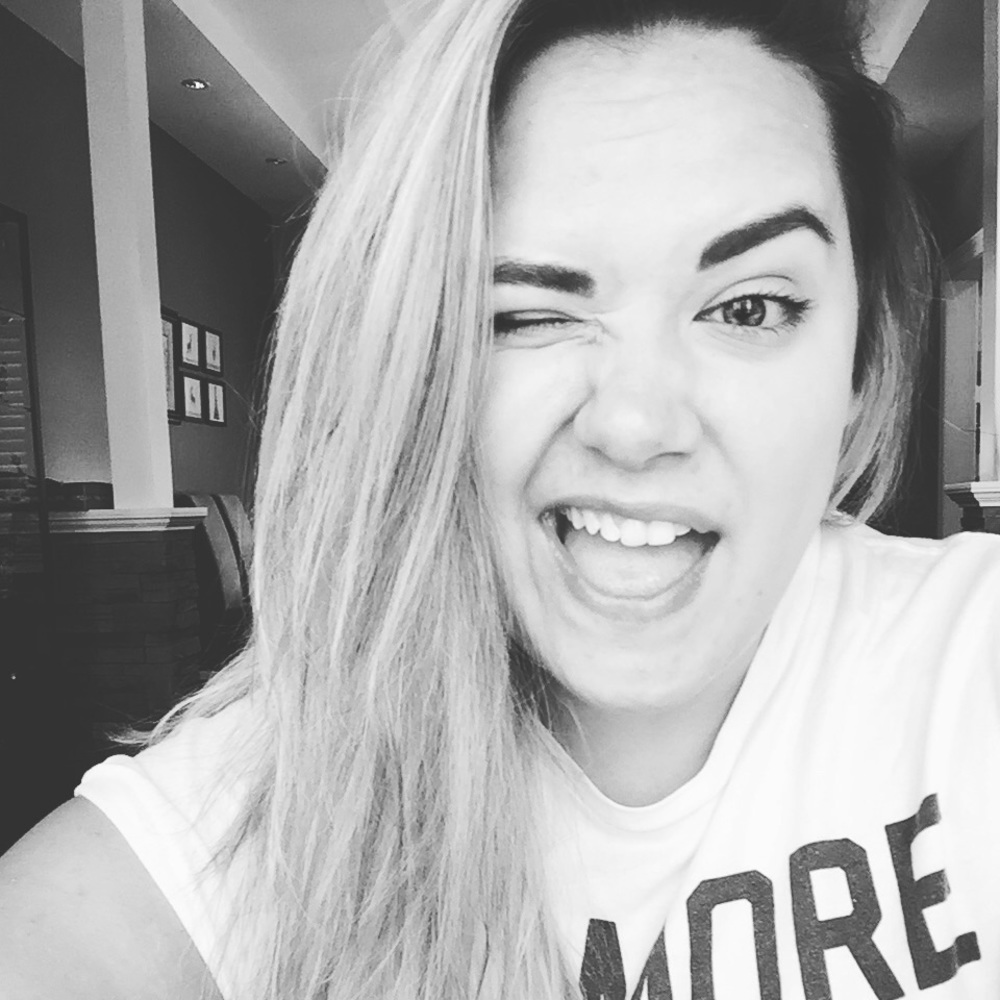 Meet your Posher, Elise